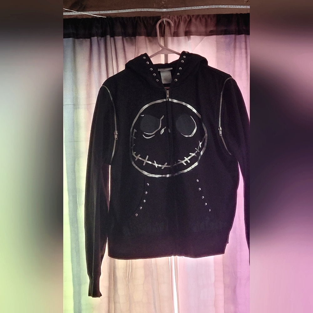Jack Skellington (Nightmare Before Christmas)Black/Grey/Silver Hoodie almost new